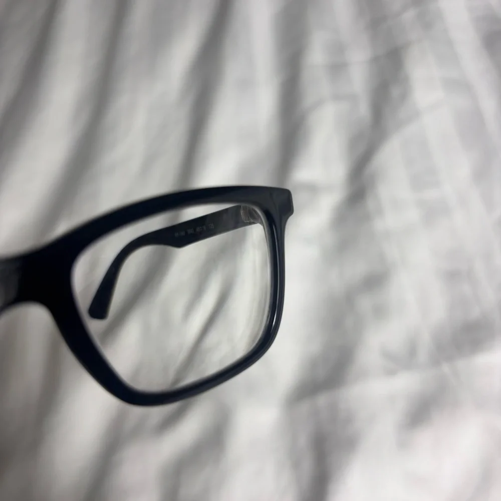Ray- Ban youth black rim glossy square frame glasses with case RB 1562 3542